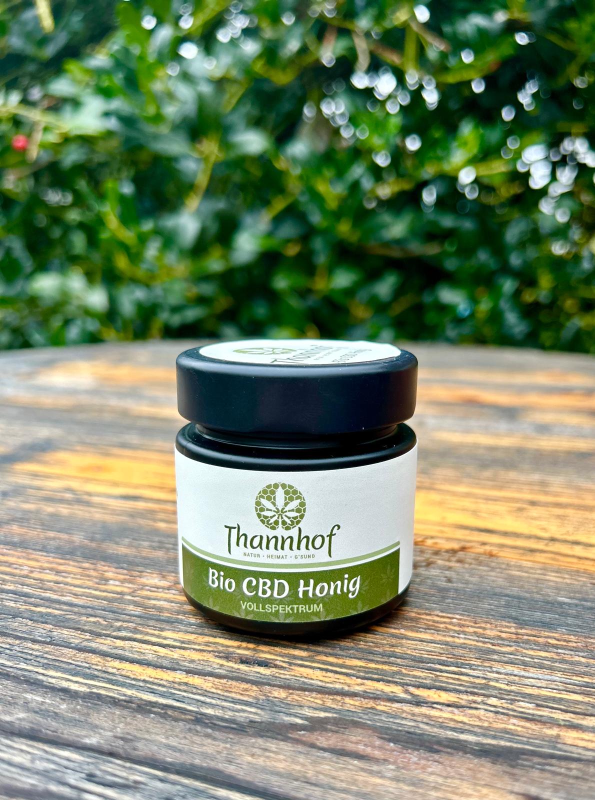Miel con CBD orgánica, de la marca Thannhof